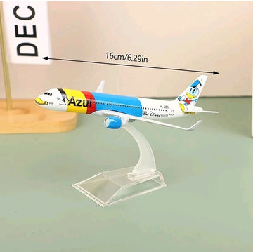 Donald Duck A320 Aeroplane Diecast Model 16 CM