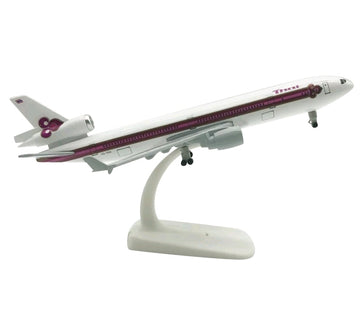Thai MD-11 Aeroplane Diecast Model 20 CM