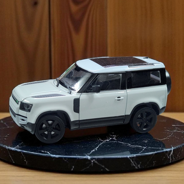 Defender 90 White Licensed Welly 1:24 Diecast Scale Model