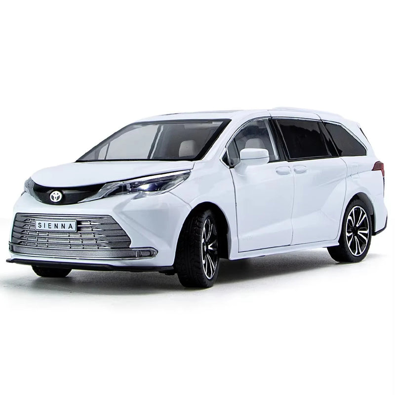 Toyota Sienna Metal Diecast Car 1:24 (20x8 cm)