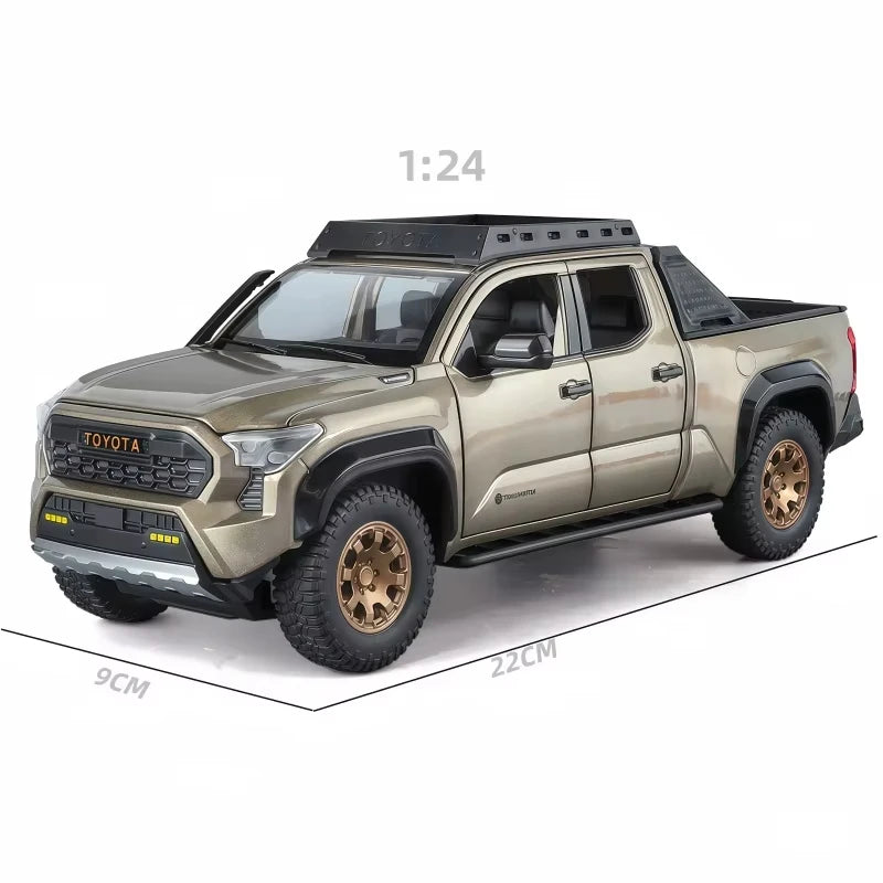 Toyota Takuma Metal Diecast Car 1:24 (21x8 cm)