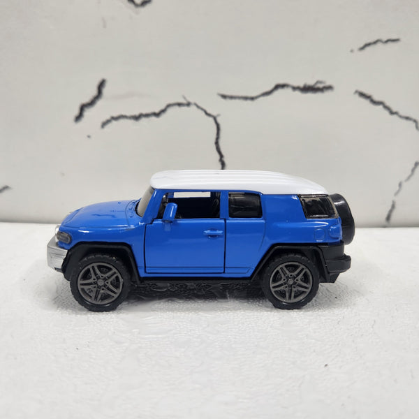 Toyota FJ Cruiser Blue Diecast Model Car 1:43