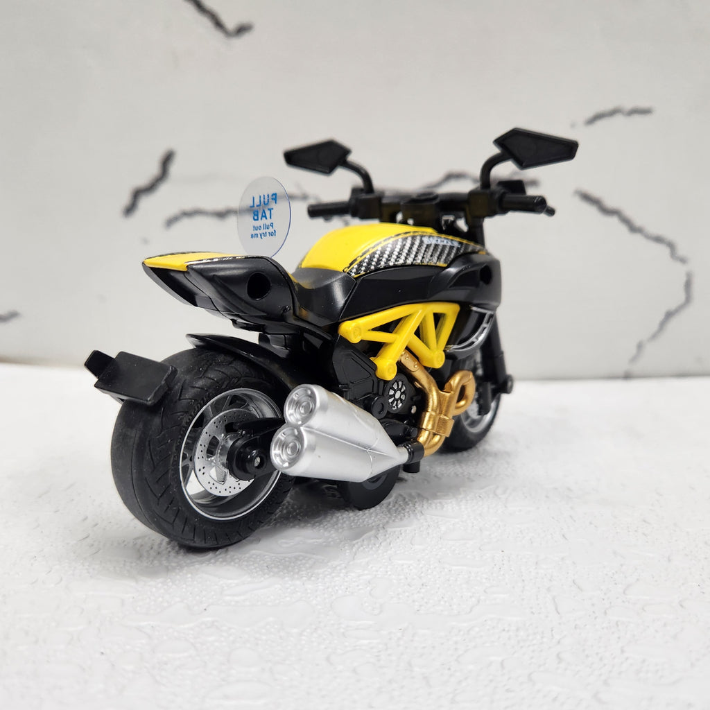 Warrior Motorcycle Yellow Diecast Metal Bike 1:14