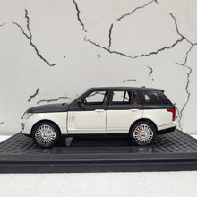 Load image into Gallery viewer, Range Rover Metal Diecast Car 1:24 (20x8 cm)