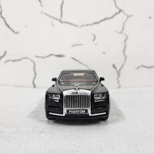 Load image into Gallery viewer, Rolls Royce Phantom Metal Diecast Car 1:32 (16x6 cm)