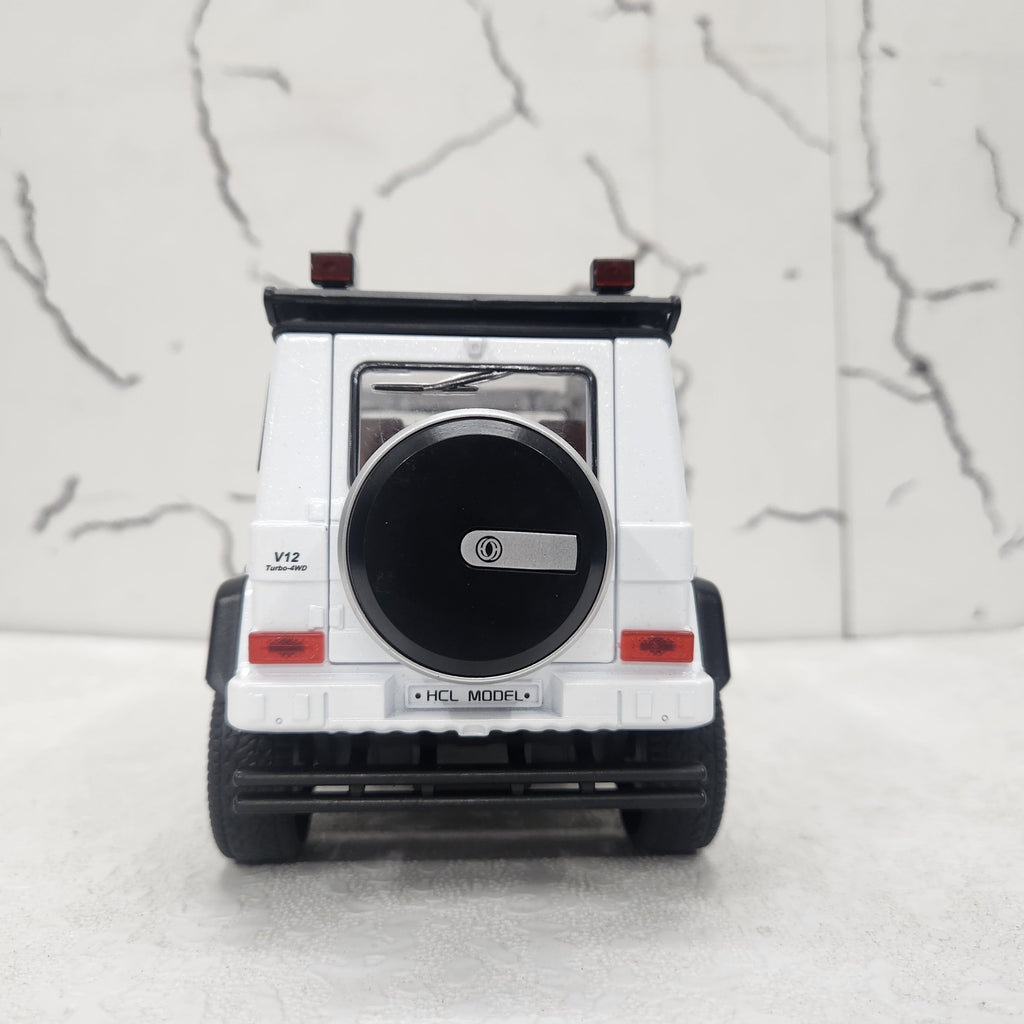 G Wagon Offroad White Metal Diecast Car 1:22 (20x8 cm)