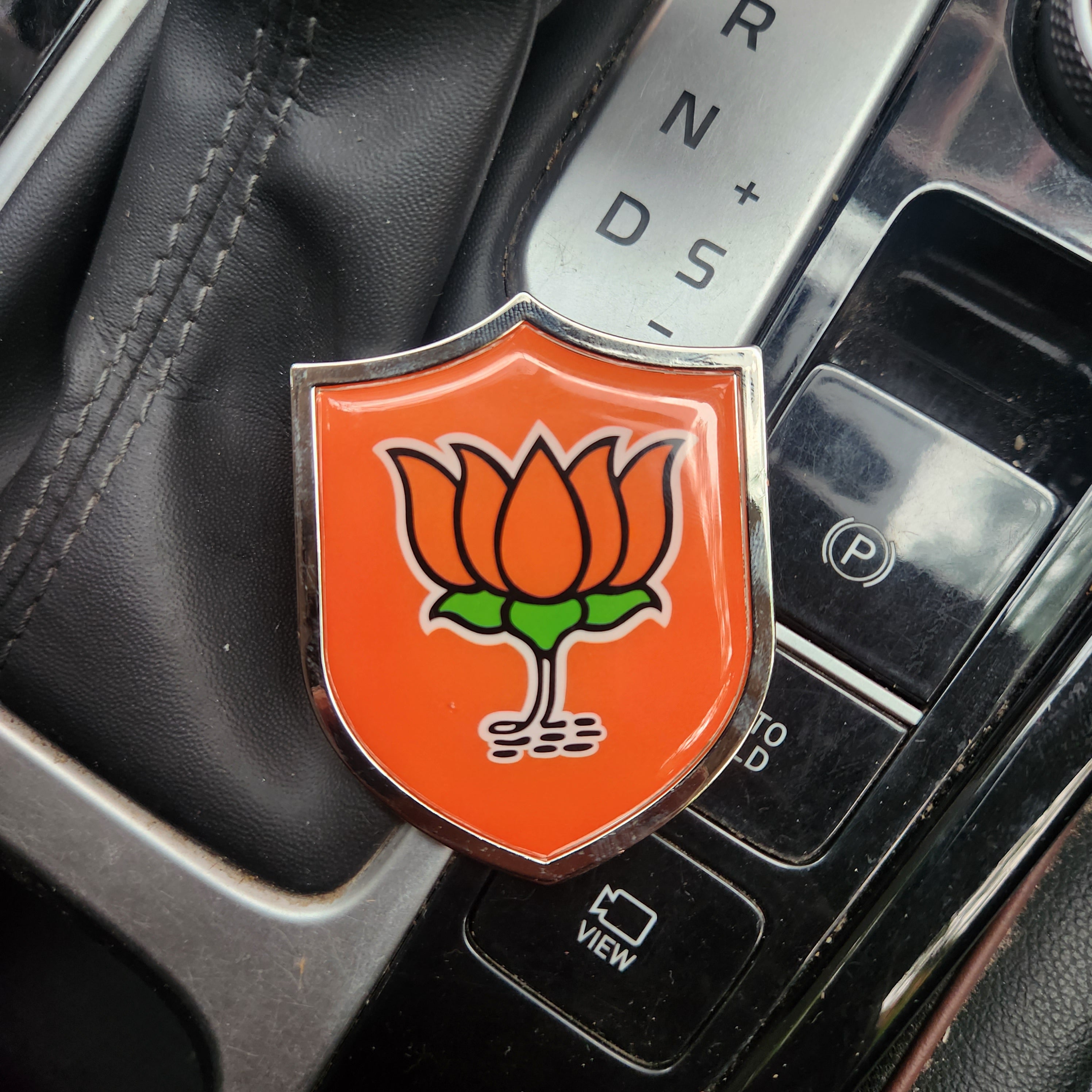 Lotus Nyo Sticker 3D Lotus Metal Sticker Decal (7x5.5 cm) – Kaarr