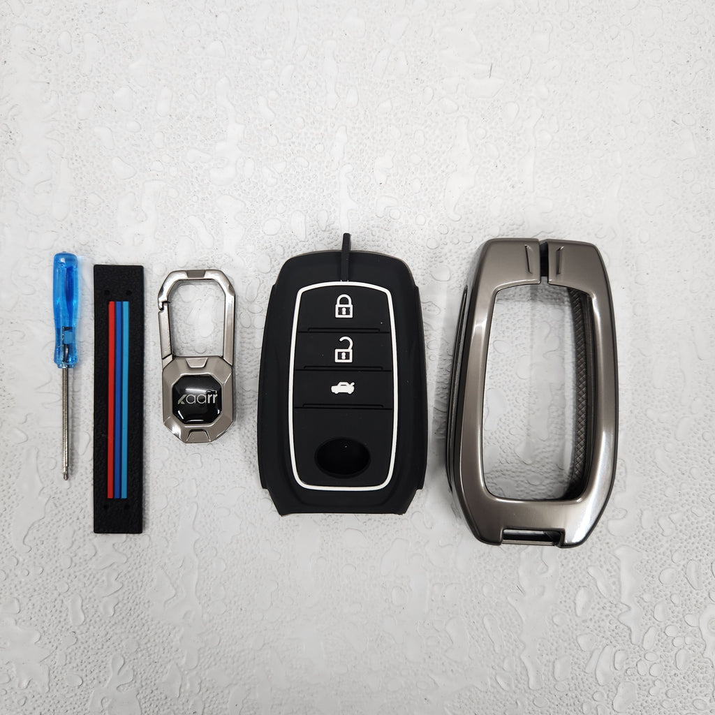 Fortuner / Hycross Keyless (3 Button Key) Premium Metal Alloy Keycase with Holder & Rope Chain