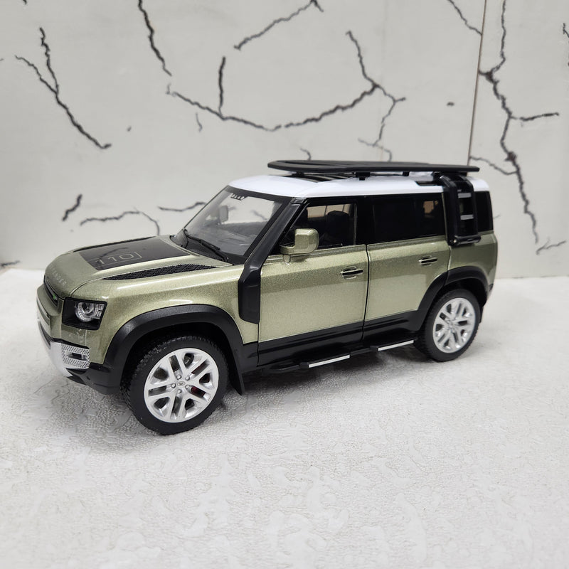 Defender 110 Green Metal Diecast Car  1:18 (28x11 cm)