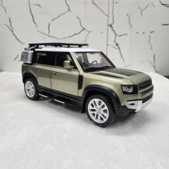 Defender 110 Green Metal Diecast Car  1:18 (28x11 cm)
