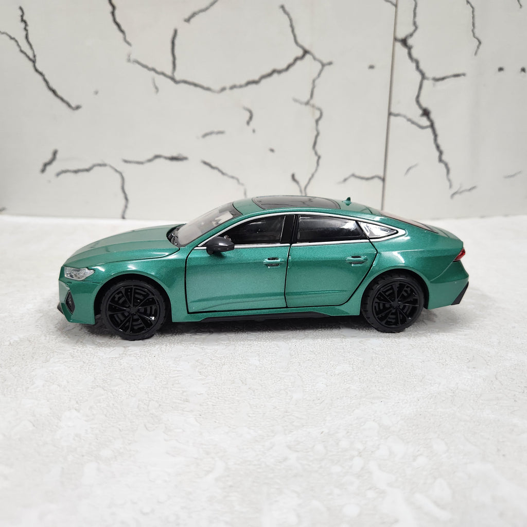 Audi RS7 Metal Diecast Car 1:24 (20x8 cm)