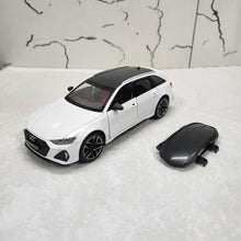 Load image into Gallery viewer, Audi RS6 Metal Diecast Car 1:24 (20x8 cm)