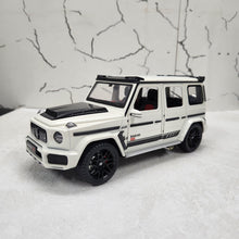 Load image into Gallery viewer, G Wagon Brabus White Metal Diecast Car 1:18 (28x11 cm)
