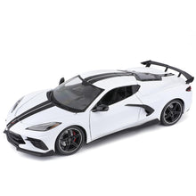 Load image into Gallery viewer, Chevrolet Corvette 2020 White 1:18 Licensed Maisto Diecast Scale Model Car