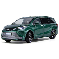 Toyota Sienna Metal Diecast Car 1:24 (20x8 cm)