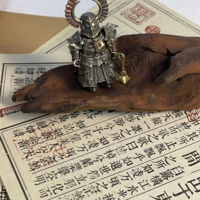 Crusader and Crimson Templar Figurine Statue Magnetic Ornament