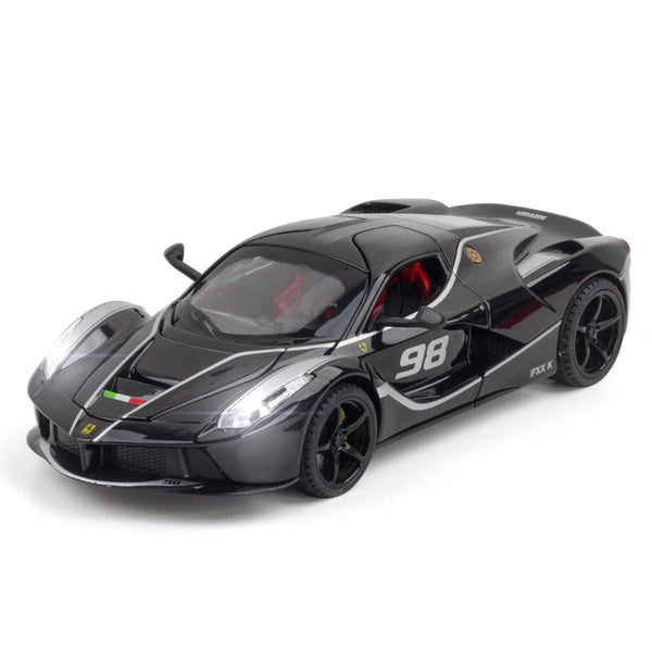 Ferrari FXXK Metal Diecast Car 1:24 (20x8 cm)