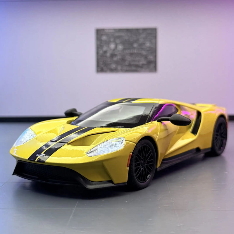 Ford GT Metal Diecast Car 1:24 (21x8 cm)