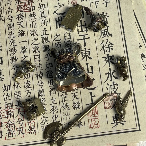 Vintage Medieval Soldier Figurine Statue Magnetic Ornament