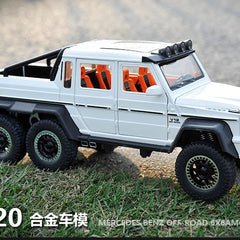 Mercedes G Wagon 6x6 Metal Diecast Car 1:24 (21x8 cm)