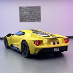 Ford GT Metal Diecast Car 1:24 (21x8 cm)