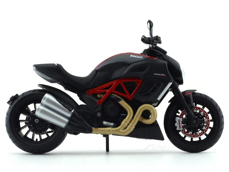 Ducati Diavel Carbon 1:12 Maisto Diecast Alloy Model Bike