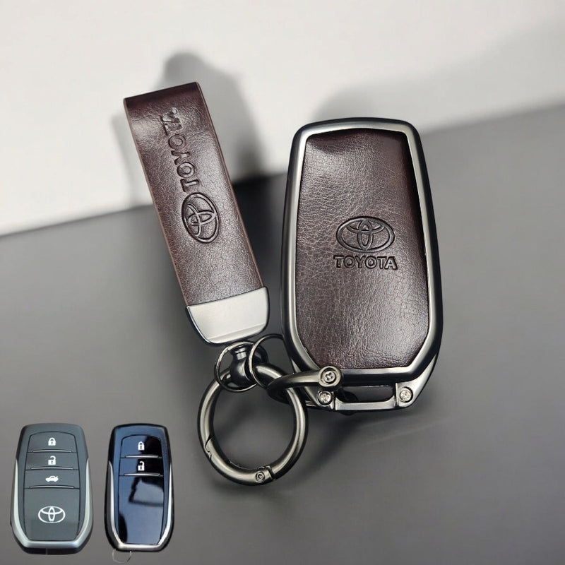Innova Crysta New Key Metal Alloy Leather Keycase with Holder & Rope Chain