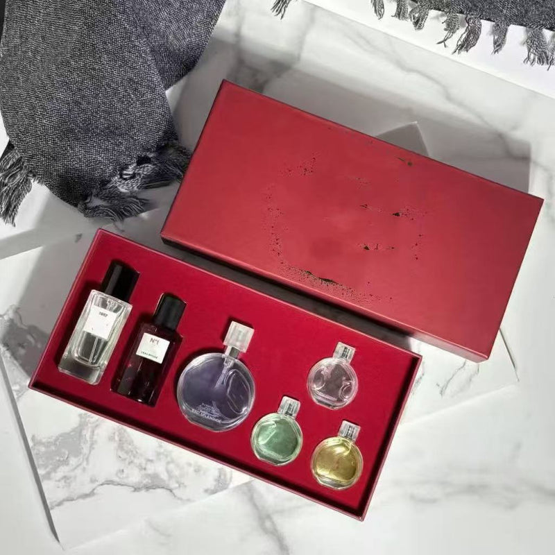 Chanel 6 Pcs Red Perfume Gift Set