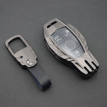 Load image into Gallery viewer, Mercedes Old Key Armour Metal Alloy Keycase with Holder &amp; Rope Chain