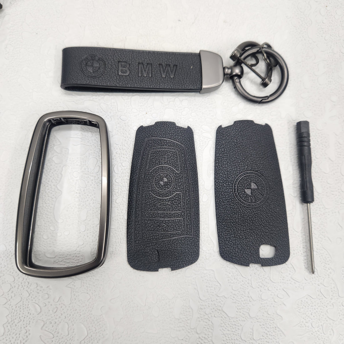 BMW Old Key Metal Alloy Leather Keycase with Holder & Rope Chain