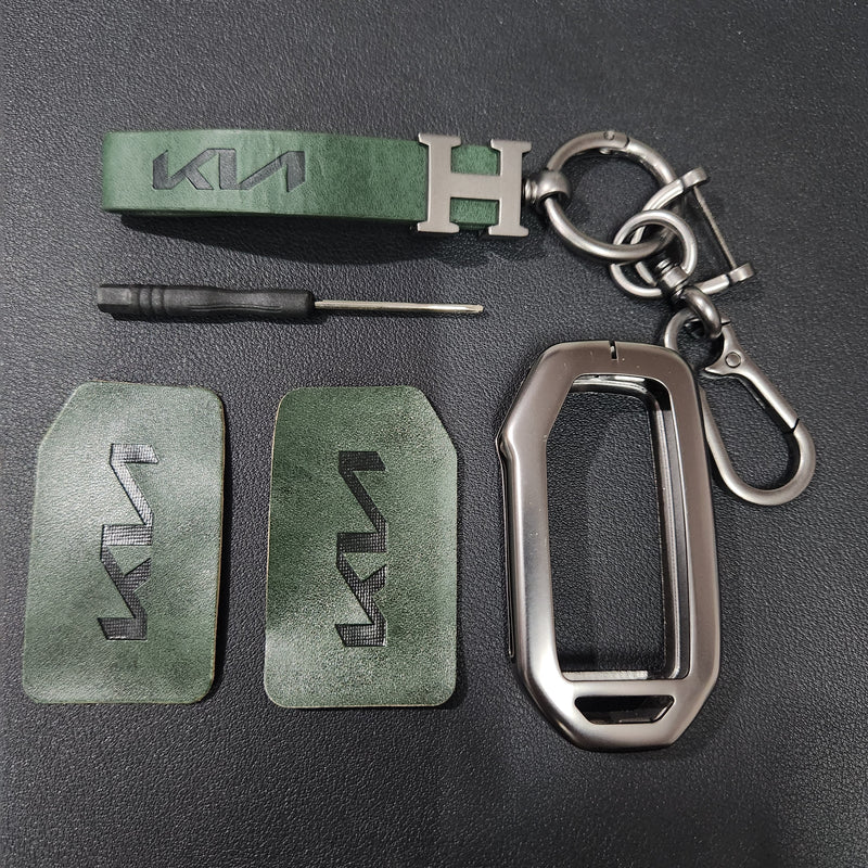 Kia Facelift (Keyless 4 Button Key) Luxury Metal Alloy Leather Keycase with Holder & Rope Chain