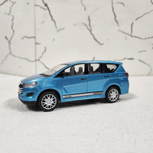 Load image into Gallery viewer, Crysta Model Car