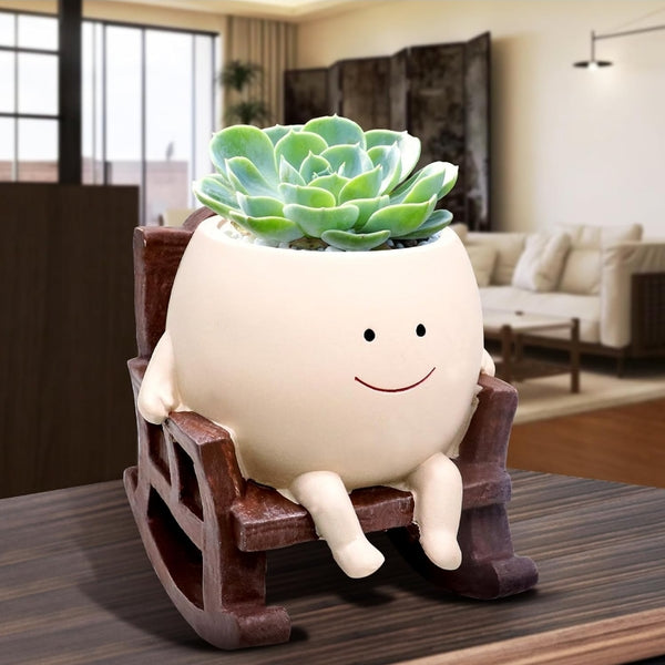 Chair Pal Pot Resin Smiley Face