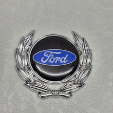 Load image into Gallery viewer, 3D Owners Club v4.0 Car Metal Emblem Badge Sticker Decal (Silver) 6 x 5.5 cm