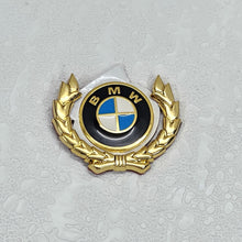 Load image into Gallery viewer, 3D Owners Club v5.0 Car Metal Emblem Badge Sticker Decal (Gold)