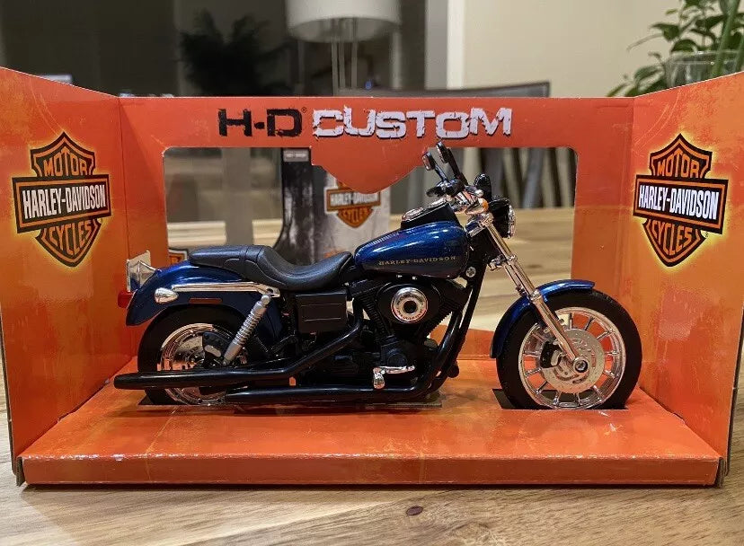 Harley Davidson DYNA Super Glide Sport 2004 1:12 Licensed Maisto Diecast Alloy Model Bike