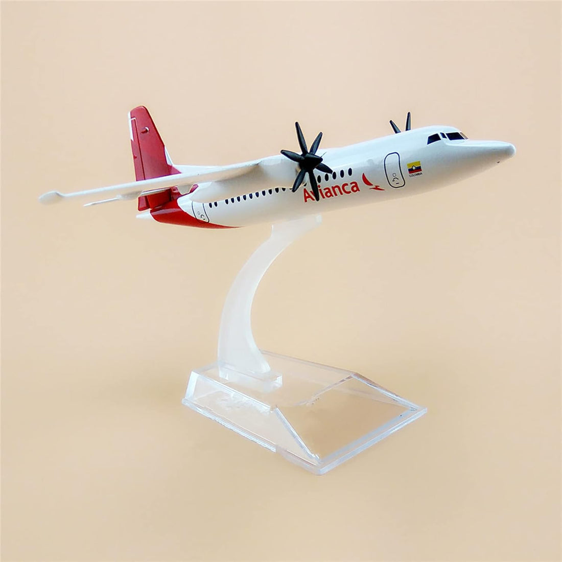 Avianca Colombia KF W Aeroplane Diecast Model 16 CM
