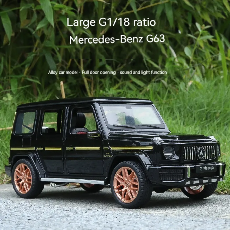 Mercedes Benz G Wagon G63 Metal Diecast Car 1:18 (28x11 cm)