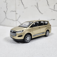 Load image into Gallery viewer, Crysta Model Car