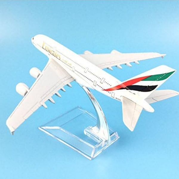 Emirates A380 Aeroplane Diecast Model 16 CM