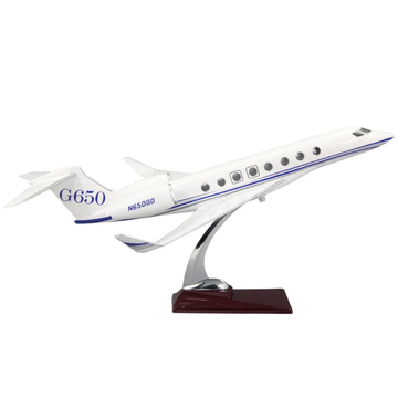 Gulf Stream G650 Aeroplane 45cm 1/70 Scale