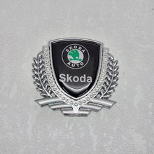 Load image into Gallery viewer, 3D Owners Club v3.0 Car Metal Emblem Badge Sticker Decal (Silver) 8.3 x 8 cm