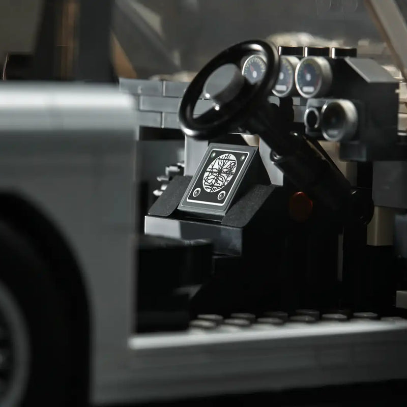 James Bond Aston Martin DB5 1295Pcs, Building Blocks Car