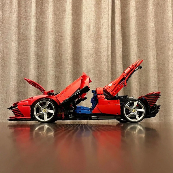 Ferrari Daytona SP3 Technique Version 3778Pcs, 1:8 Scale Building Blocks Car
