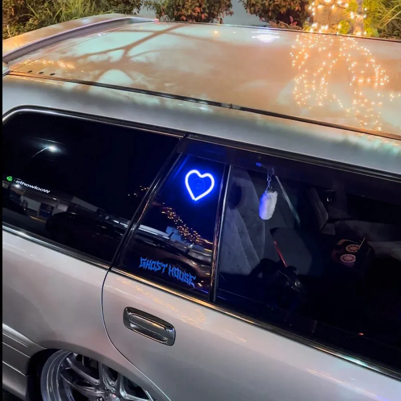 2 Pcs Set Auto Interior Lighting Solar-Powered Wireless LED Heart-Shaped Window Atmosphere Light Lamp