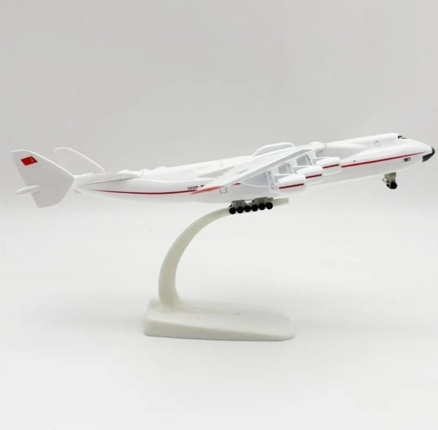 Mriya Antonov 225 Aeroplane Diecast Model 20 CM