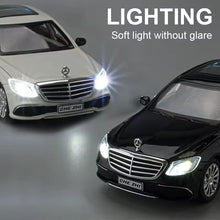 Load image into Gallery viewer, Mercedes E300L Metal Diecast Car