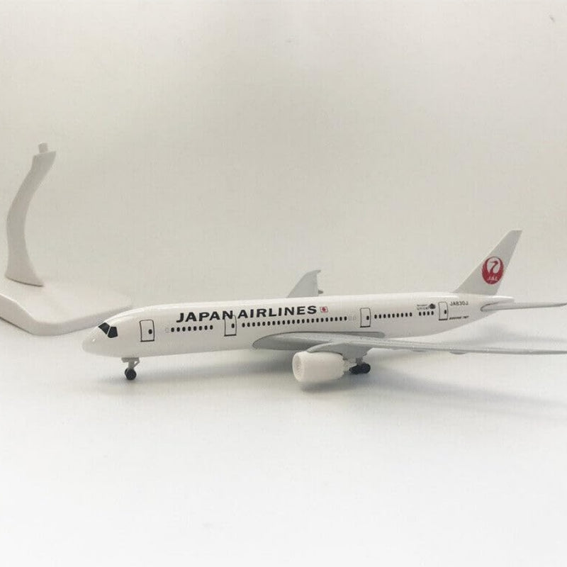 Japan Airlines B787 Aeroplane Diecast Model 20 CM