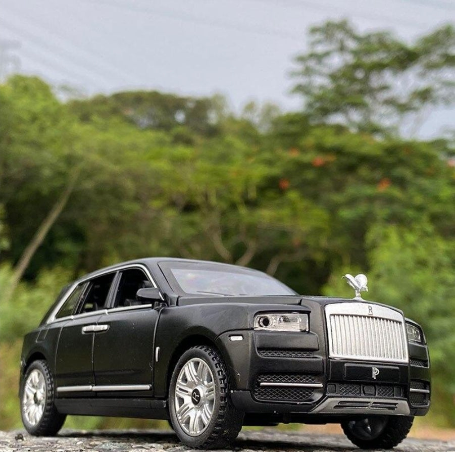 Rolls Royce Cullinan Metal Diecast Car