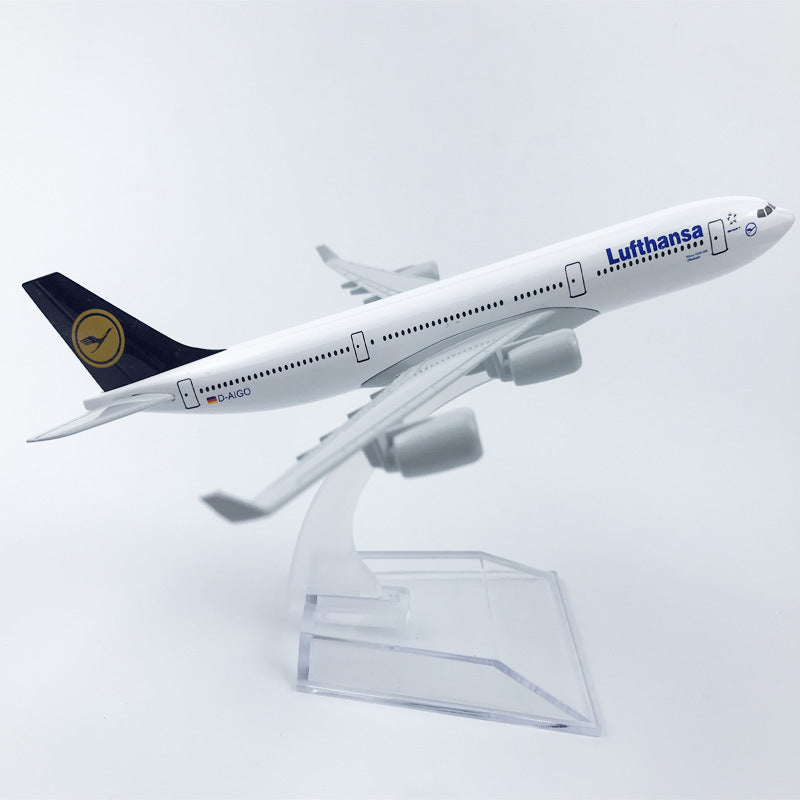 Lufthansa A340 Aeroplane Diecast Model 16 CM
